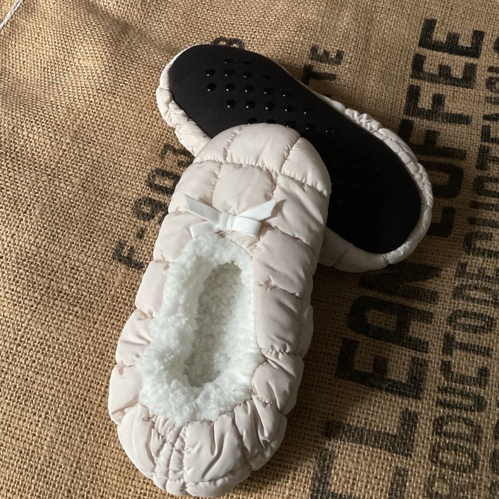 Puffy House Slippers Quilted